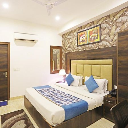 Hotel The Kiara Near Delhi Airport New Delhi Eksteriør bilde