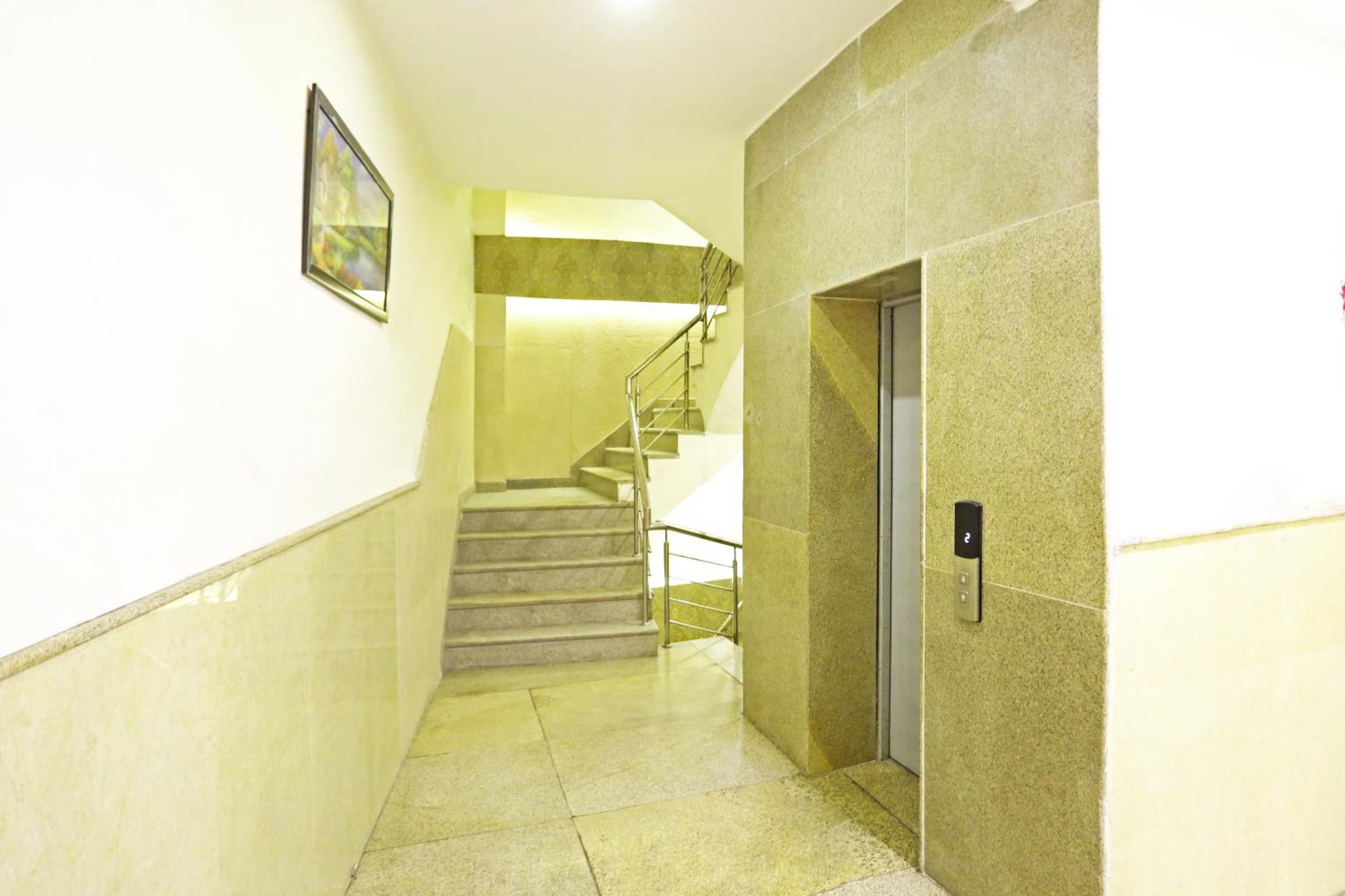 Hotel The Kiara Near Delhi Airport New Delhi Eksteriør bilde
