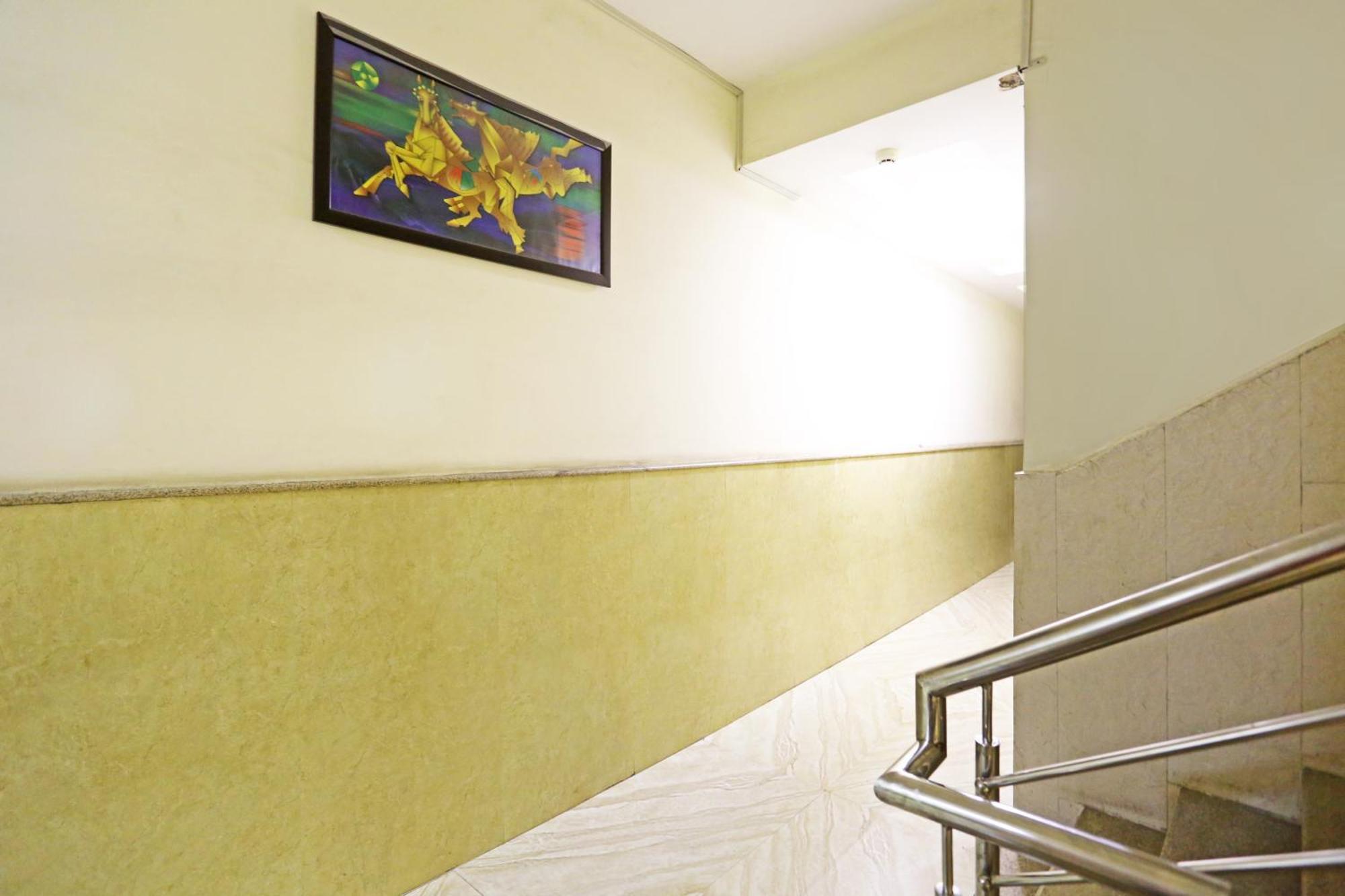 Hotel The Kiara Near Delhi Airport New Delhi Eksteriør bilde