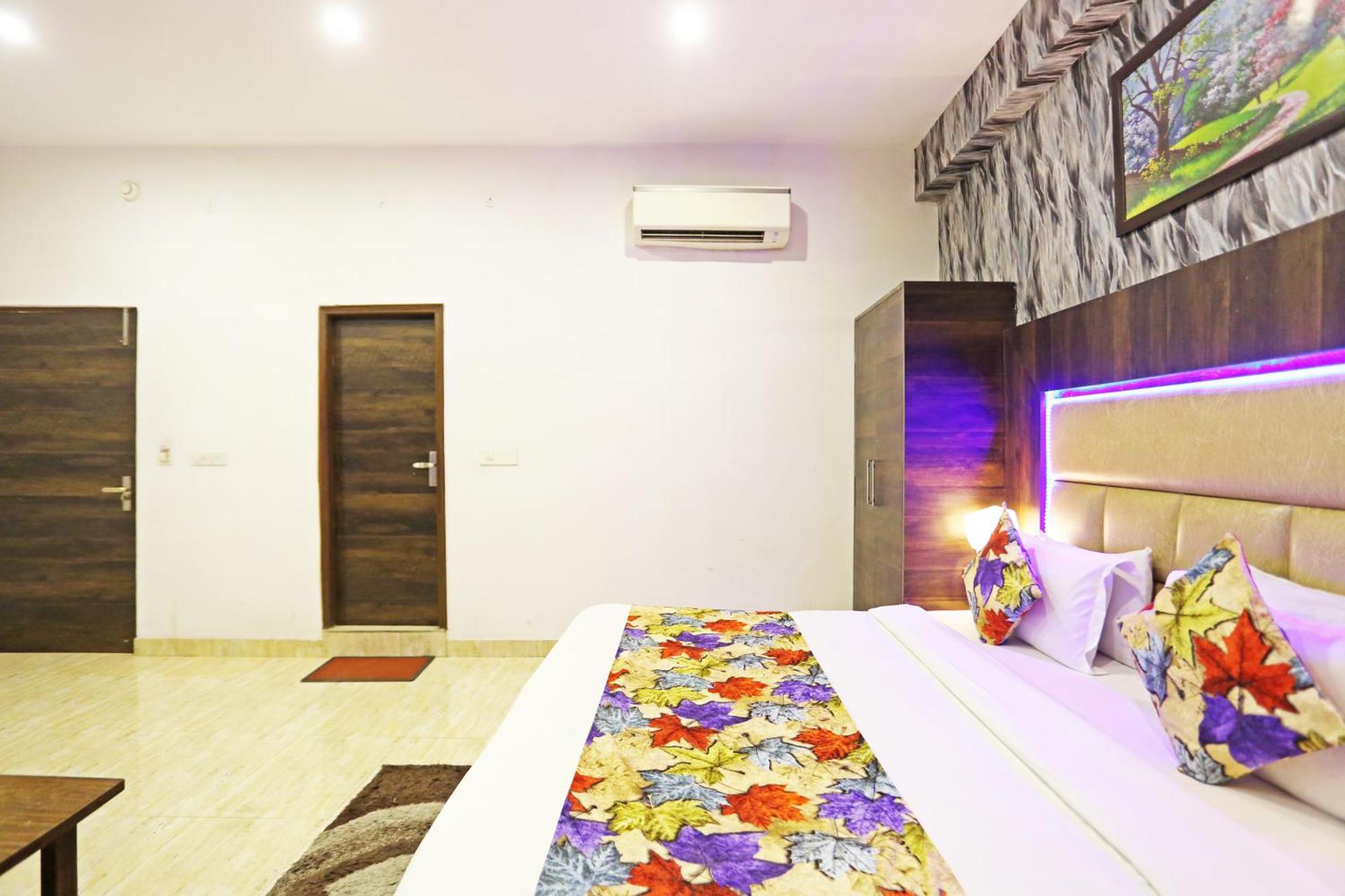 Hotel The Kiara Near Delhi Airport New Delhi Eksteriør bilde